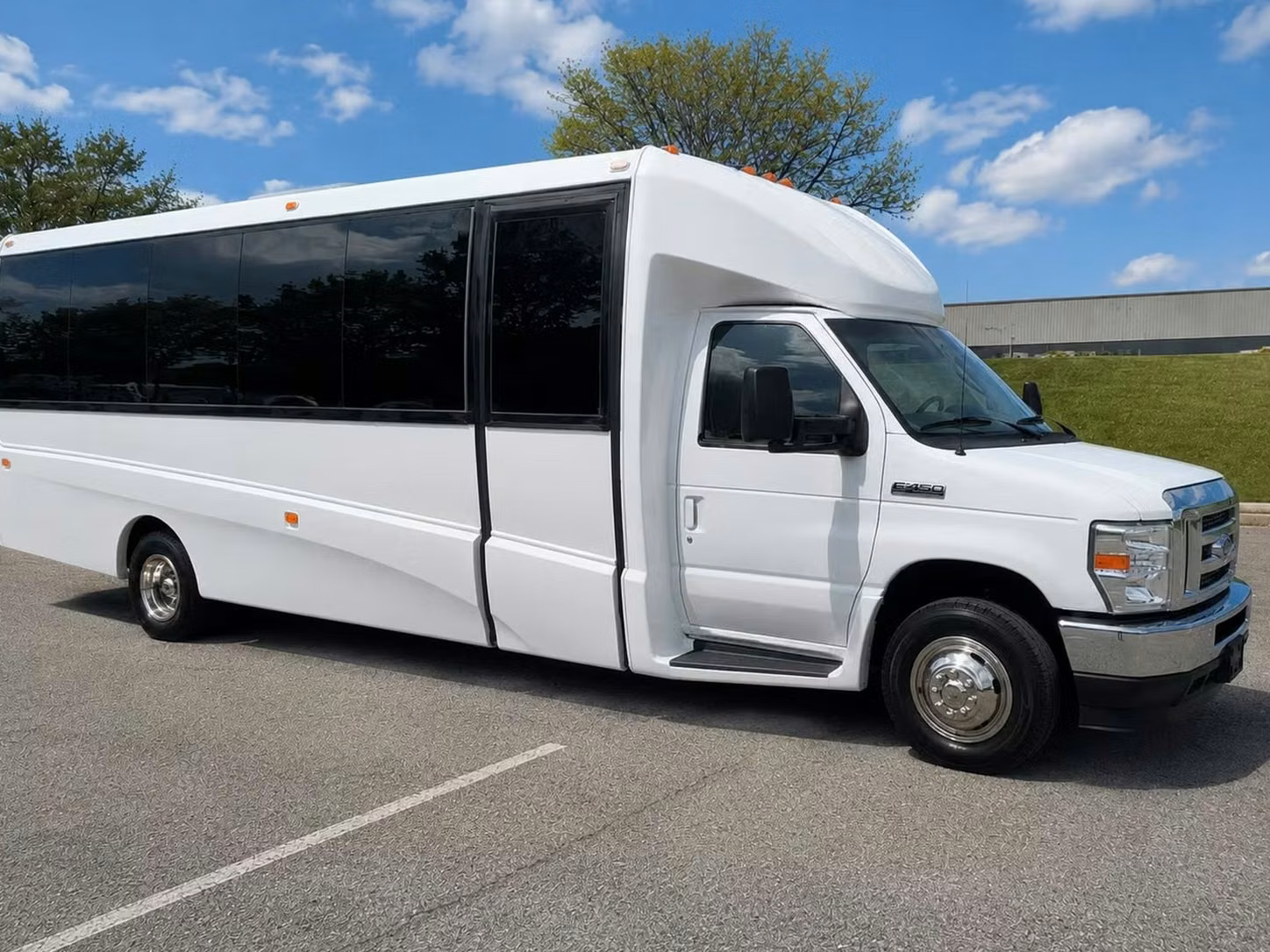 pooler 20 passenger minibus rental
