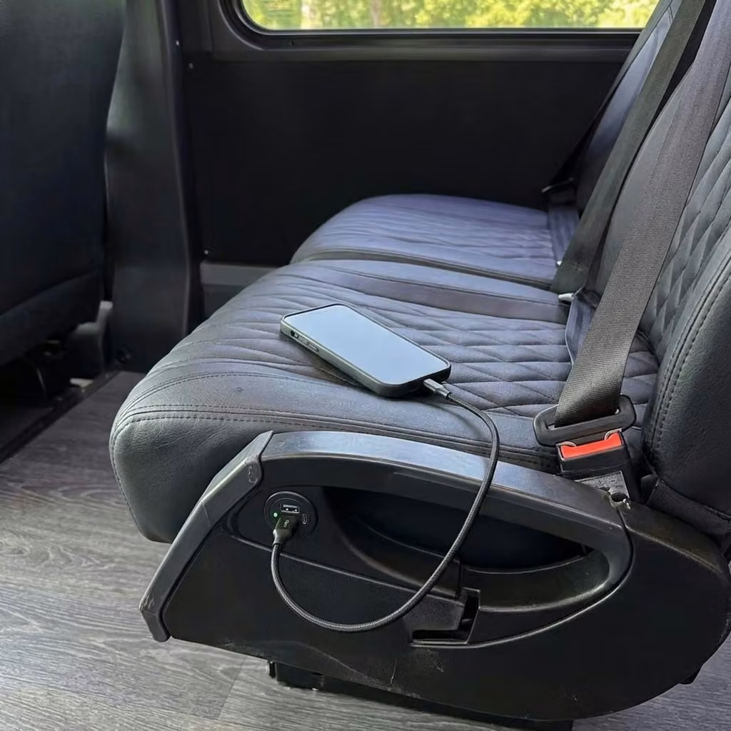 pooler 20 passenger minibus usb charging