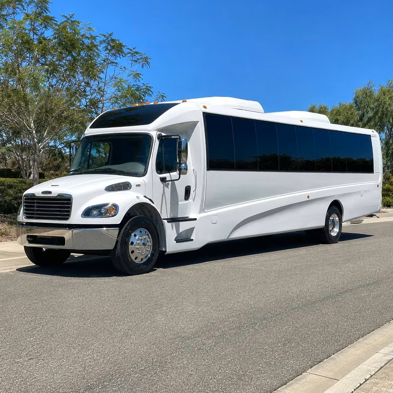 pooler 35 passenger minibus rental