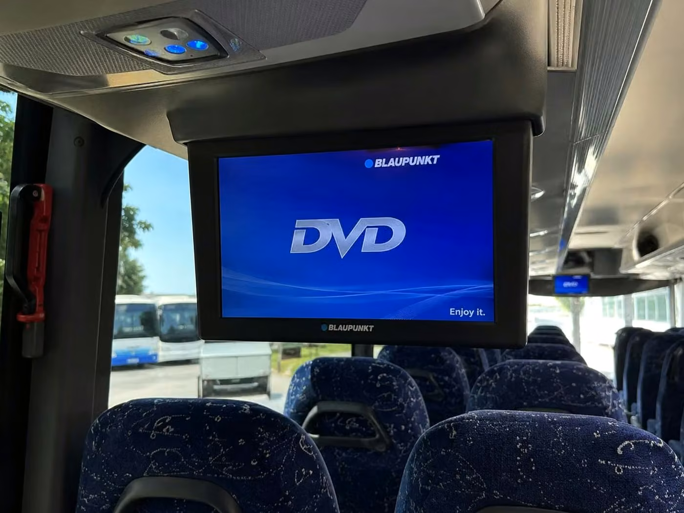 pooler 56 passenger charter bus tvs