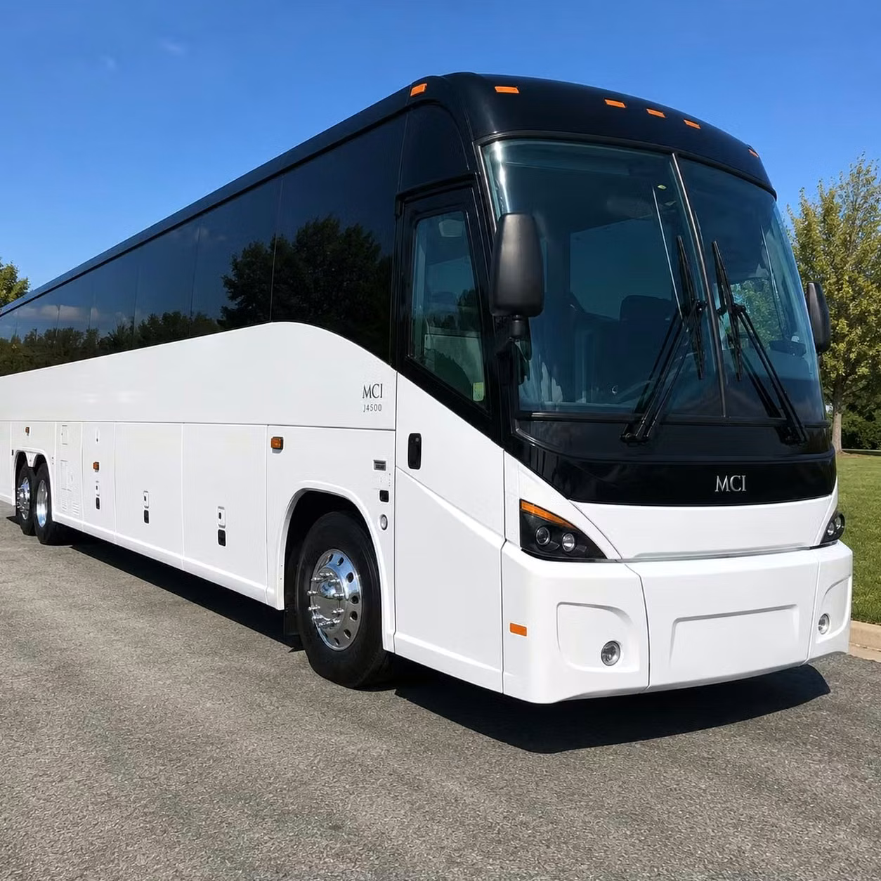 pooler charter buses for corporate events