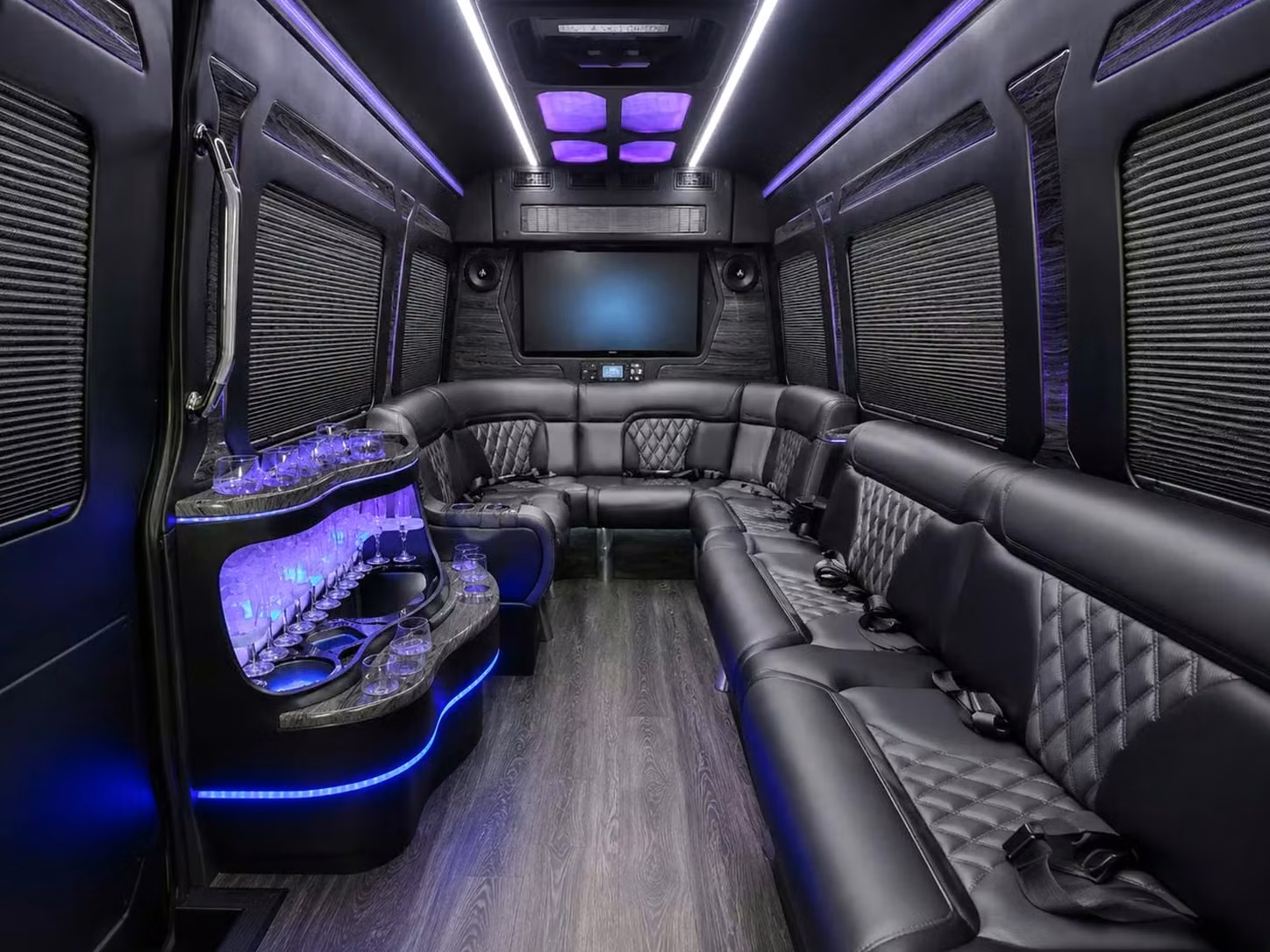 pooler charter buses for religious excursions and pilgrimages